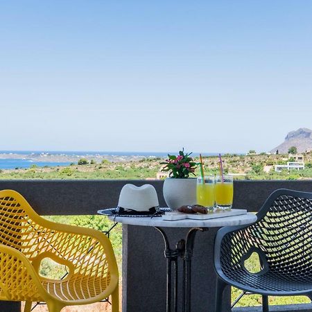 Talos Luxury Suites Kounoupidhianá 外观 照片
